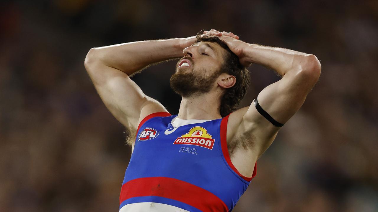 SuperCoach alert: Dogs flag midfield magnet madness