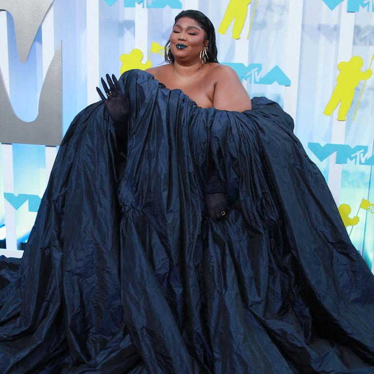 MTV VMAs red carpet: Best and worst celebrity outfits | Photos | news ...
