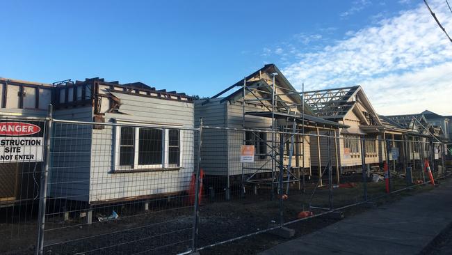 The 2017 series relocated four homes to a site in Elsternwick.