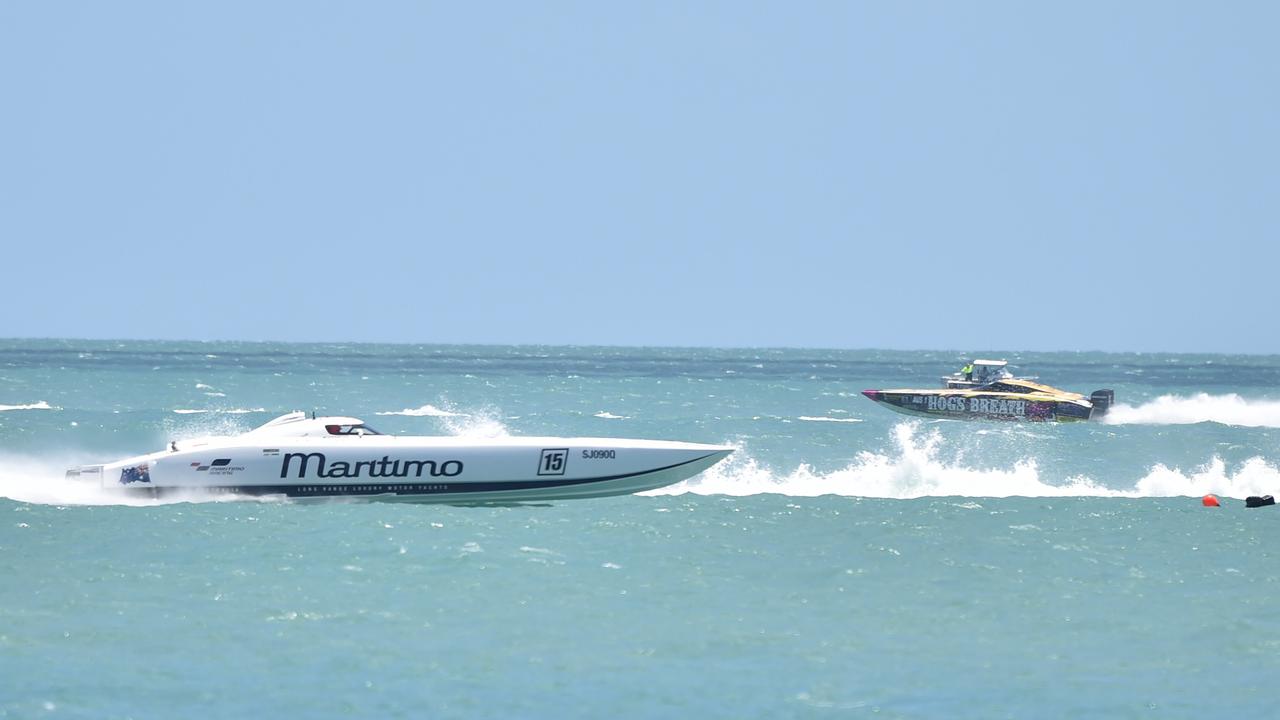 Super boats return to Hervey Bay this weekend.