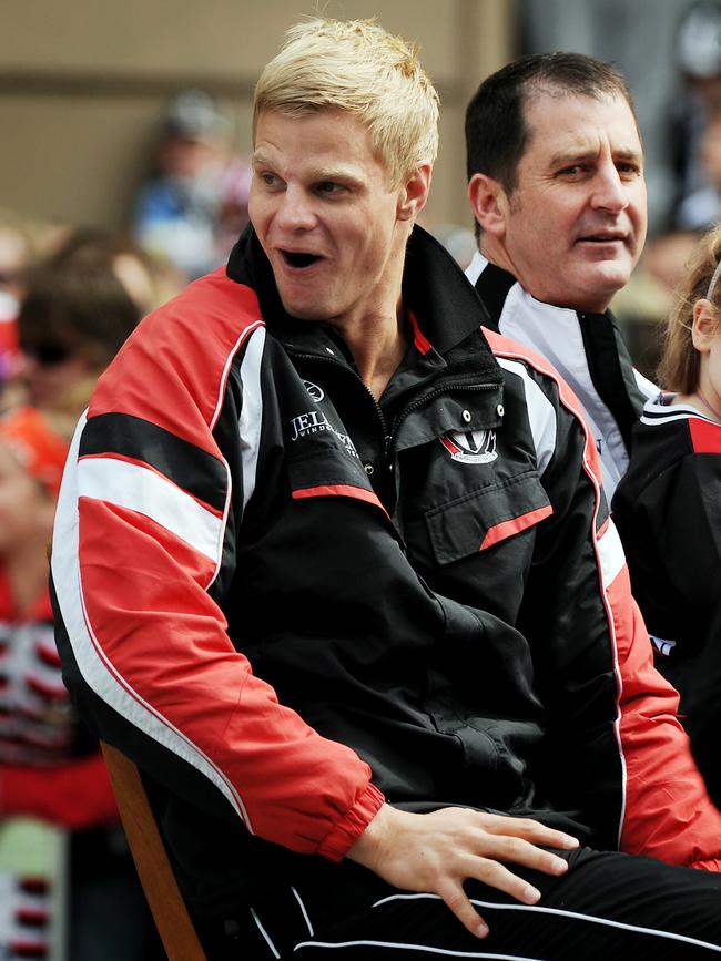 Nick Riewoldt takes in the Grand Final parade.