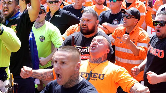 CFMEU protest in Queens Gardens, Brisbane City, on Tuesday 27th August - Photo Steve Pohlner