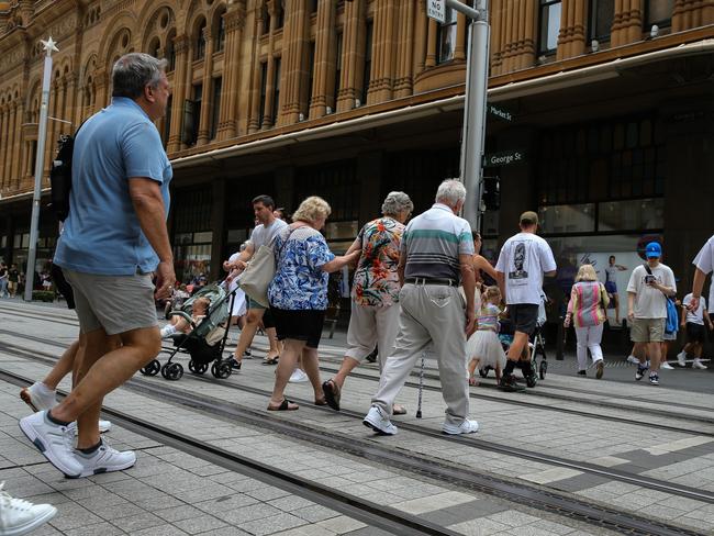 SYDNEY, AUSTRALIA: Newswire Photos: JANUARY 04 2024: A general view of crowds of people shopping in the Sydney CBD following one of the fastest monetary policy tightening cycles in history. AMP deputy chief economist Diana Mousina has warned that a recession is still a distinct possibility in advanced economies including Australia and the US. Photo by: NCA Newswire/ Gaye Gerard