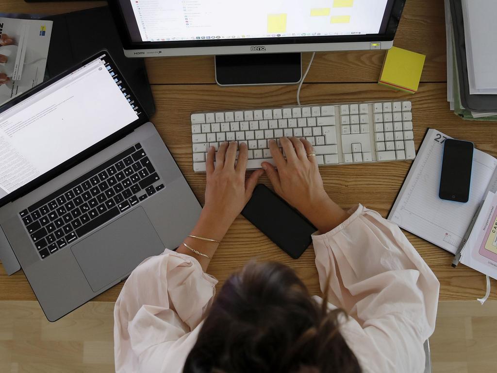 A woman working from home during the coronavirus pandemic. Picture: Stefan Wermuth / Bloomberg