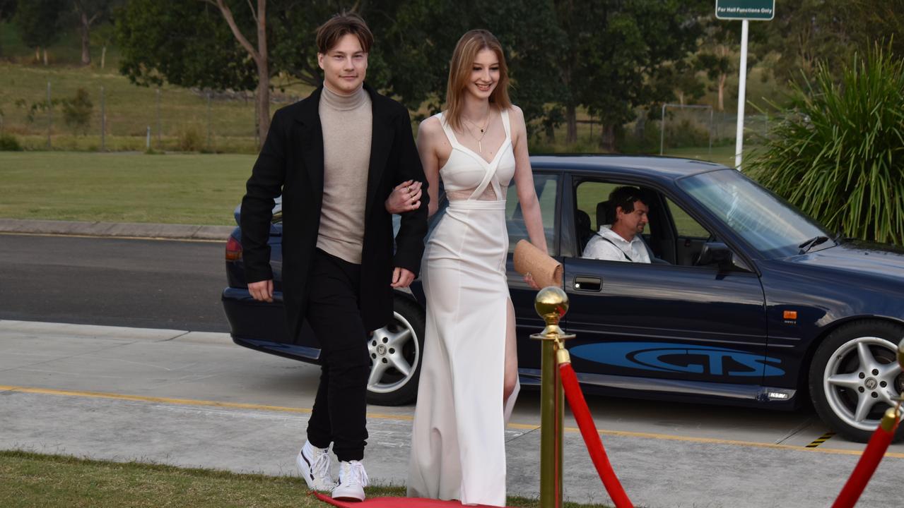 Jacob Sutton and Shanaya Warrener – Cooloola Christian College formal 2022