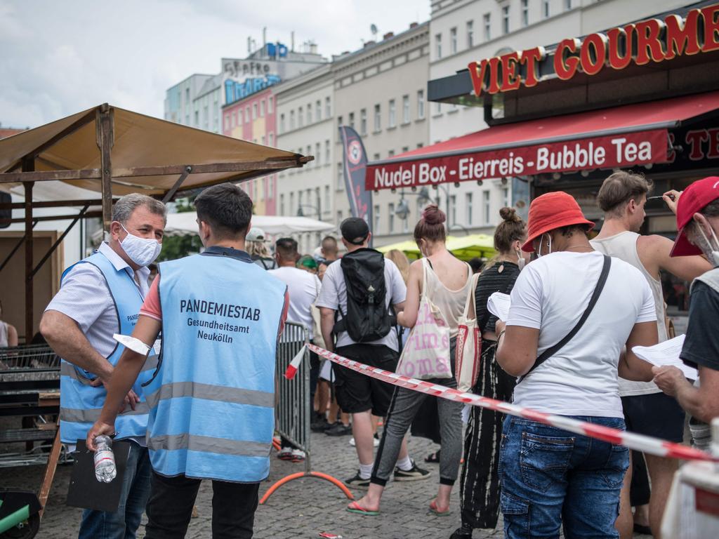 The vaccination line at a mobile pop-up station at Hermannplatz Square in Berlin's Neukoelln district. Picture: AFP