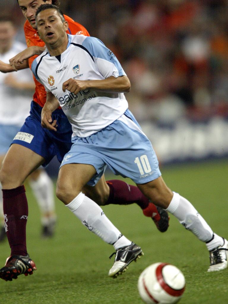 Steve Corica in action for Sydney FC in 2005. Picture: NathanRichter