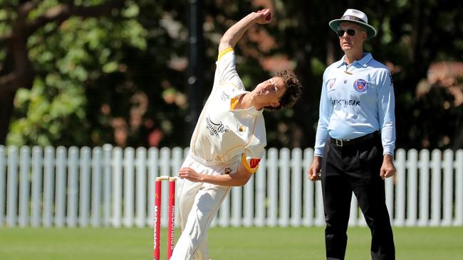 Jeremy Nunan of Blacktown Mounties bowls during round 4 of the NSW Premier Grade cricket match between Mosman and Blacktown Mounties at Allan Border Oval on October 29, 2022 in Mosman. (Photo by Jeremy Ng/Newscorp Australia)