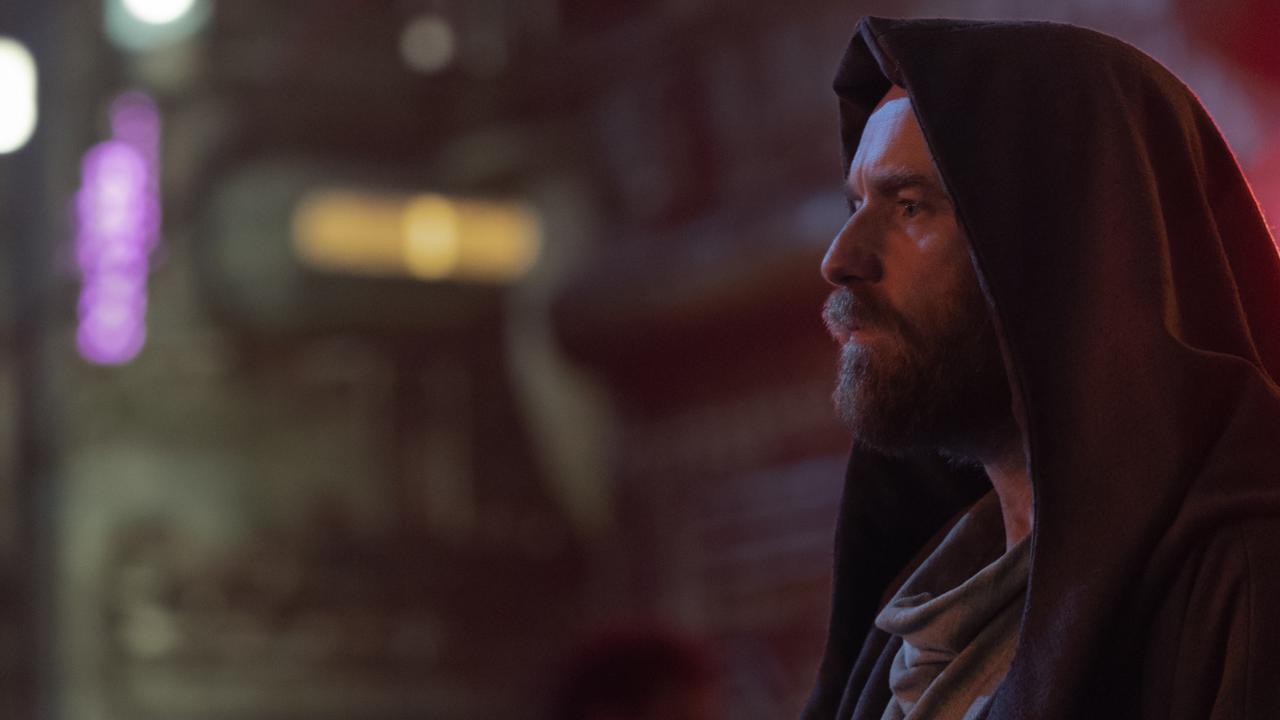 Obi-Wan Kenobi (Ewan McGregor) in Lucasfilm's OBI-WAN KENOBI, exclusively on Disney+. Â© 2022 Lucasfilm Ltd. &amp; â&rgb(1, 3, 2);¢. All Rights Reserved.