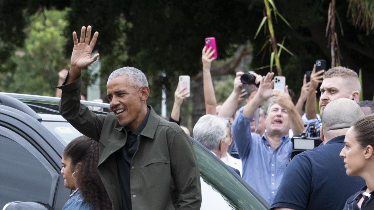 OBAMA Former US president Barack Obama lands in Sydney Gold Coast