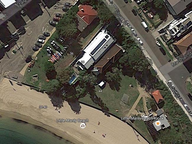 An aerial shot of the Little Manly property (white) which would be surrounded by a public park. Picture: Google Maps.