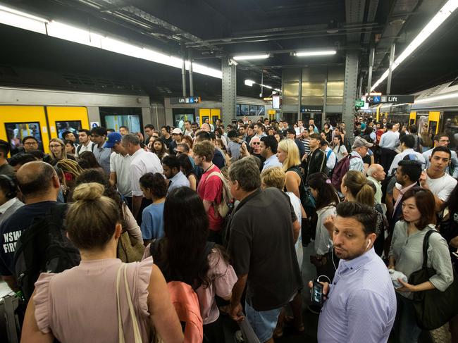 A crowded platform at Town Hall Station, Sydney, on 25th January 2018, as commuters get to work on a reduced train service due to industrial action. (Pictures by Julian Andrews).