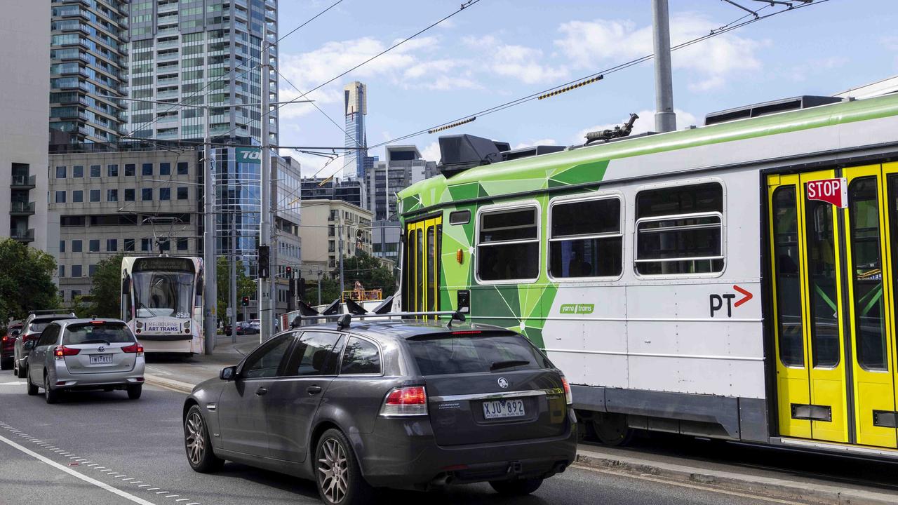 St Kilda Rd closure Construction at Anzac Station to close part of