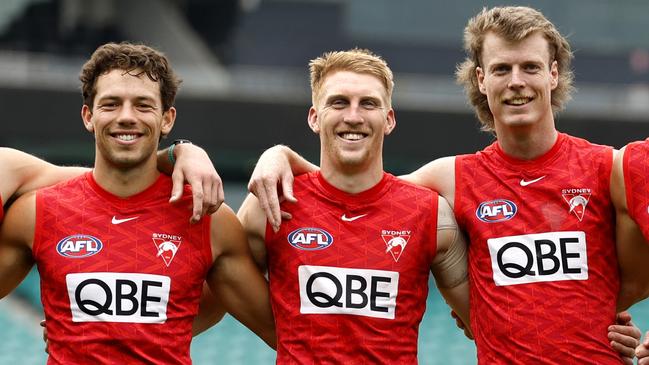 EMBARGOED UNTIL 6.30PM TONIGHT THUR 26.9.24 - Swans defenders Tom McCartin, Oliver Florent, Matt Roberts, Nick Blakey, Lewis Melican, Harry Cunningham and Dane Rampe after the Swans main training session at the SCG on September 25, 2024 ahead of the AFL Grand Final this week against the Brisbane Lions at the MCG. Photo by Phil Hillyard(Image Supplied for Editorial Use only - **NO ON SALES** - Â©Phil Hillyard )