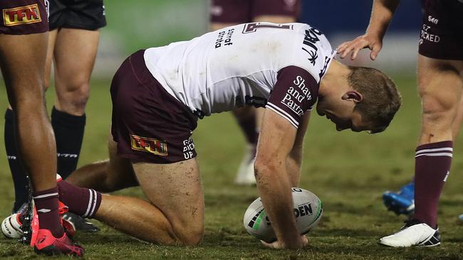 Manly's Tom Trbojevic injures his hamstring during the Manly Sea Eagles v Canberra Raiders NRL match at Campbelltown Stadium, Sydney. Picture: Brett Costello