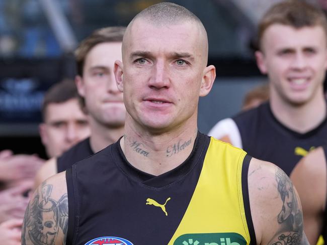 MELBOURNE, AUSTRALIA - JUNE 30: Dustin Martin of the Tigers runs out with the team during the round 16 AFL match between Richmond Tigers and Carlton Blues at Melbourne Cricket Ground, on June 30, 2024, in Melbourne, Australia. (Photo by Daniel Pockett/Getty Images)