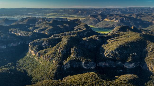 The stunning escarpments of Capertee Valley in the Blue Mountains. Picture: Destination NSW