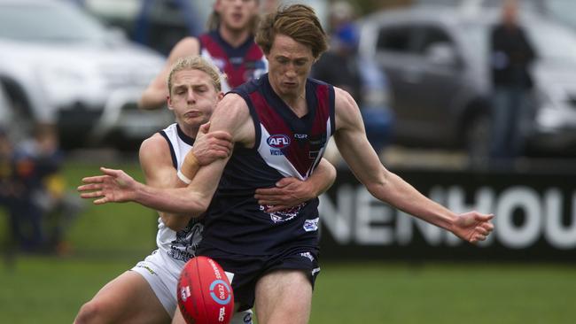 Nathan Murphy in action for Sandringham Dragons. Picture: Richard Serong