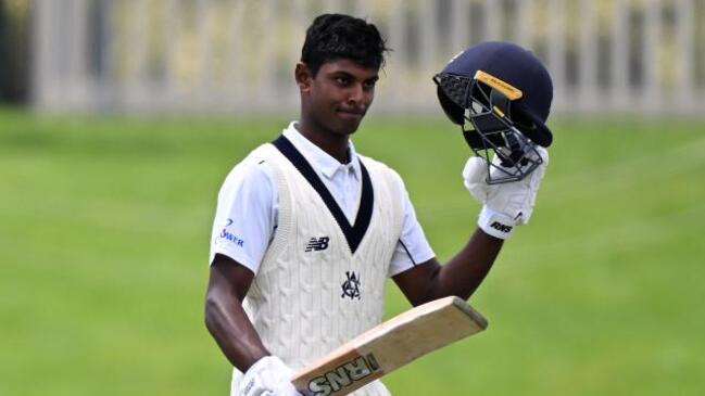 Chandrasinghe scores century on debut!