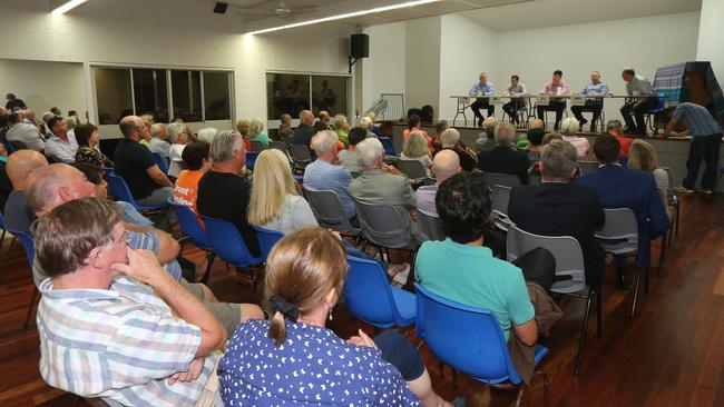 Candidates for Broadwater address voters at the Paradise Point Community Hall. Picture Mike Batterham