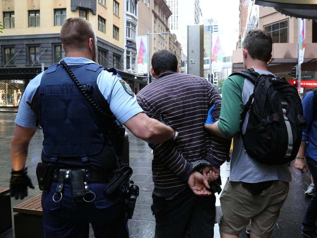 Organised Crime Gangs Run New Shoplifting Sprees In NSW | Daily Telegraph