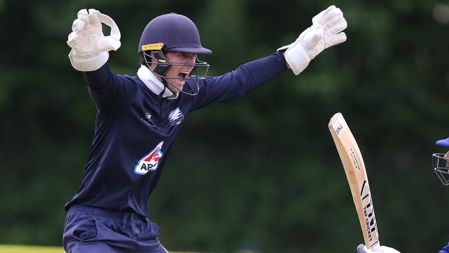 Geelong wicketkeeper Liam Blackford. Picture: Mike Dugdale