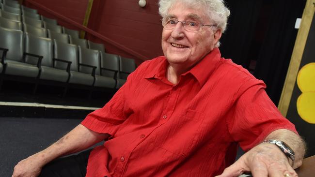 ‘Twinkle in his eye’: Tributes flow for beloved poet, thespian