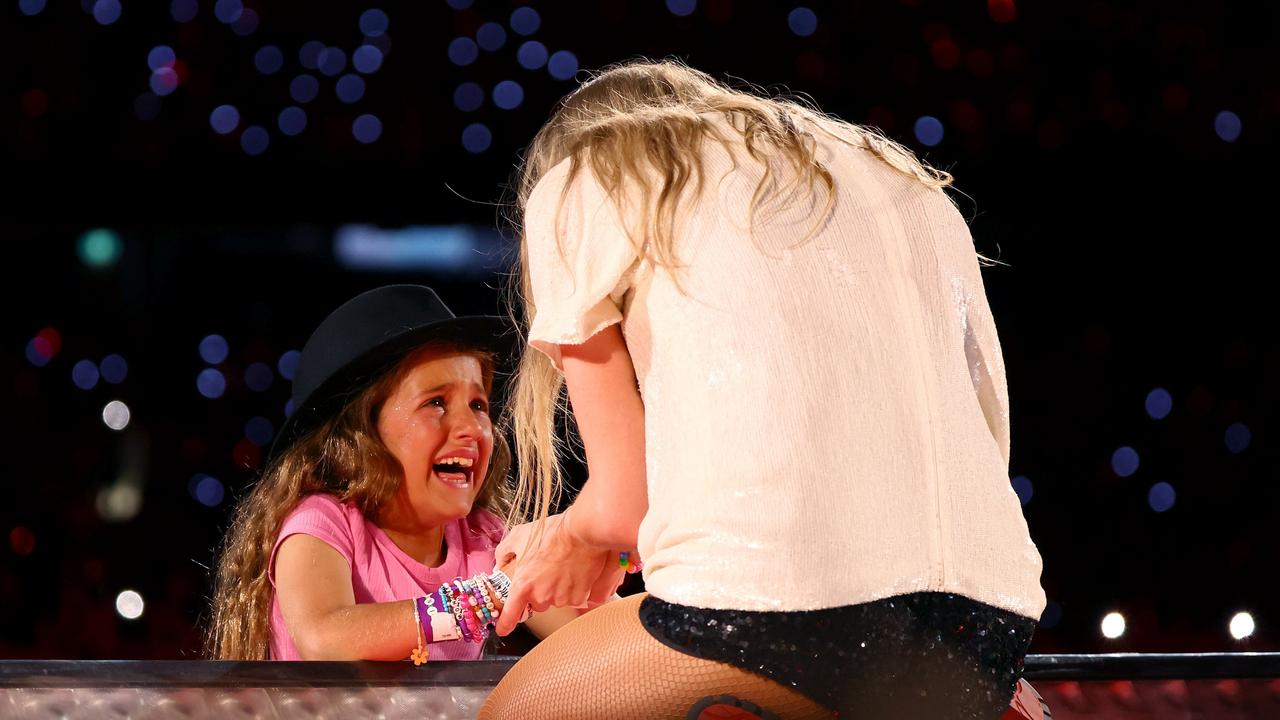 Milana Bruno meets Taylor Swift at MCG concert. | Herald Sun