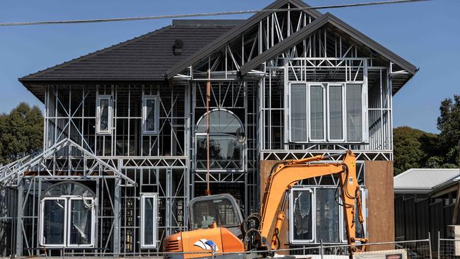 A report has found the Victorian Building Authority has failed homeowners. Picture: NCA NewsWire / Diego Fedele