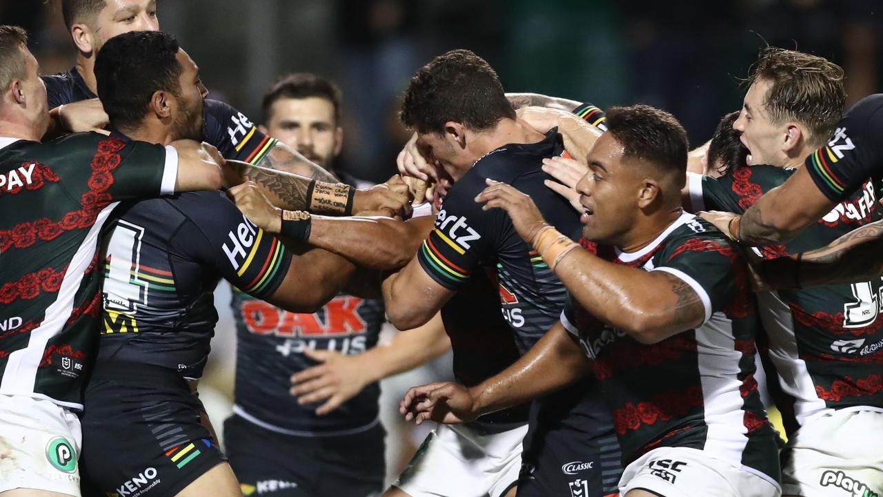 Players scuffle during the game between Rabbitohs and Panthers after Sione Katoa slid into Dane Gagai.