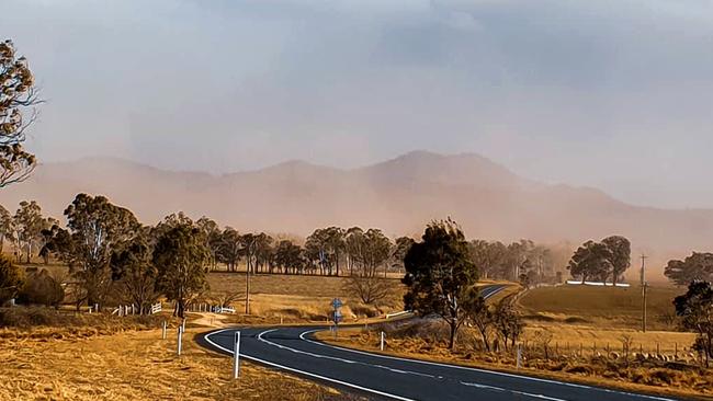 New England lost plenty of topsoil as drought combined with intense winds. Picture: Stef McCowen