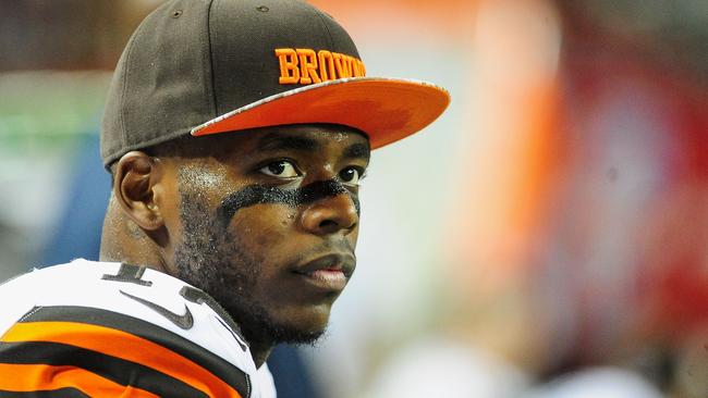 Nfl 2017 Season: Josh Gordon Cleveland Browns Drinking Pre-game 