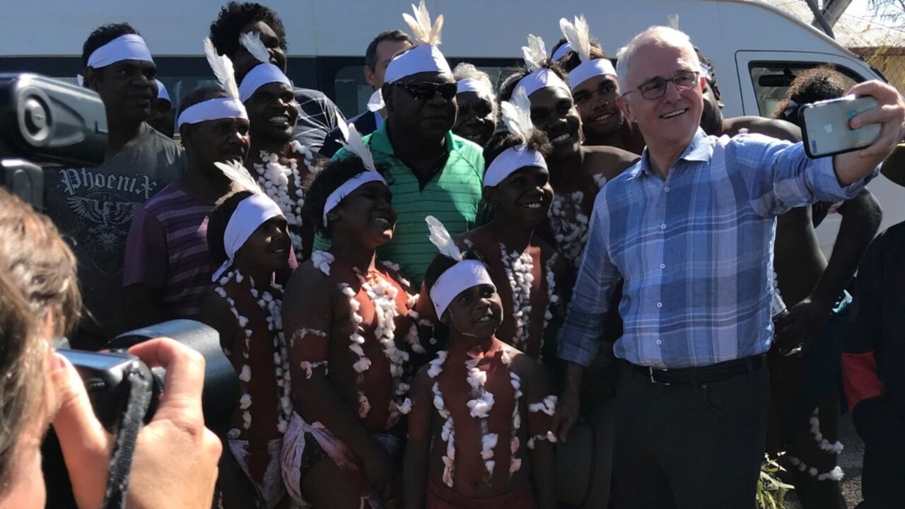 PM to meet with police on second day of Tennant Creek tour