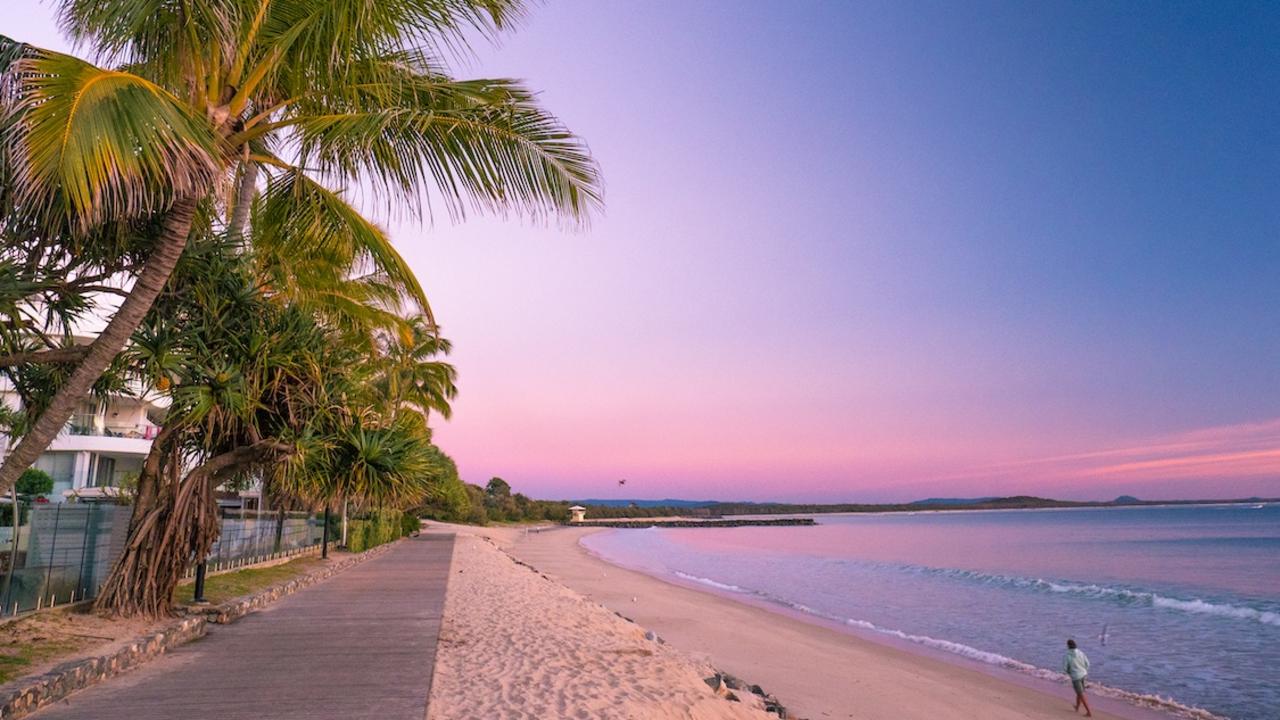 A live-in night manager is required at Noosa Heads resort.