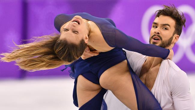 Winter Olympics wardrobe malfunction: Gabriella Papadakis returns