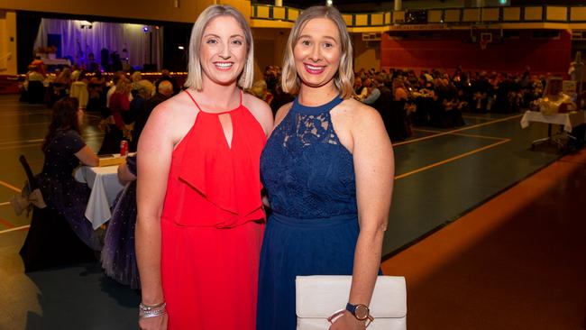 It was smiles all around at the 2022 Gympie Show Ball. Photo: Contributed