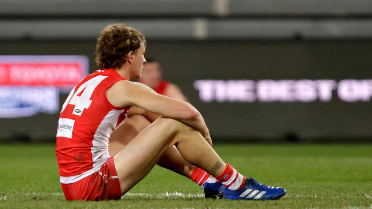 A desolate Dawson after the Swans’ elimination final loss to GWS. Picture: AFL Photos/Getty Images