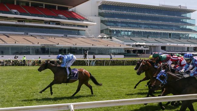 No Restriction ridden by Declan Bates wins the World Horse Racing Desirable Stakes. Picture: George Salpigtidis/Racing Photos via Getty Images)