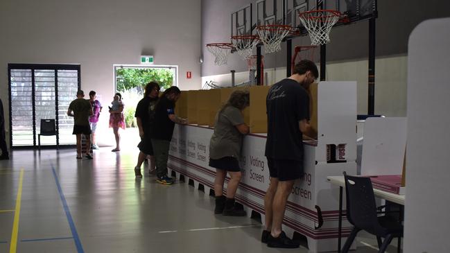 Residents voting at Nambour State College.