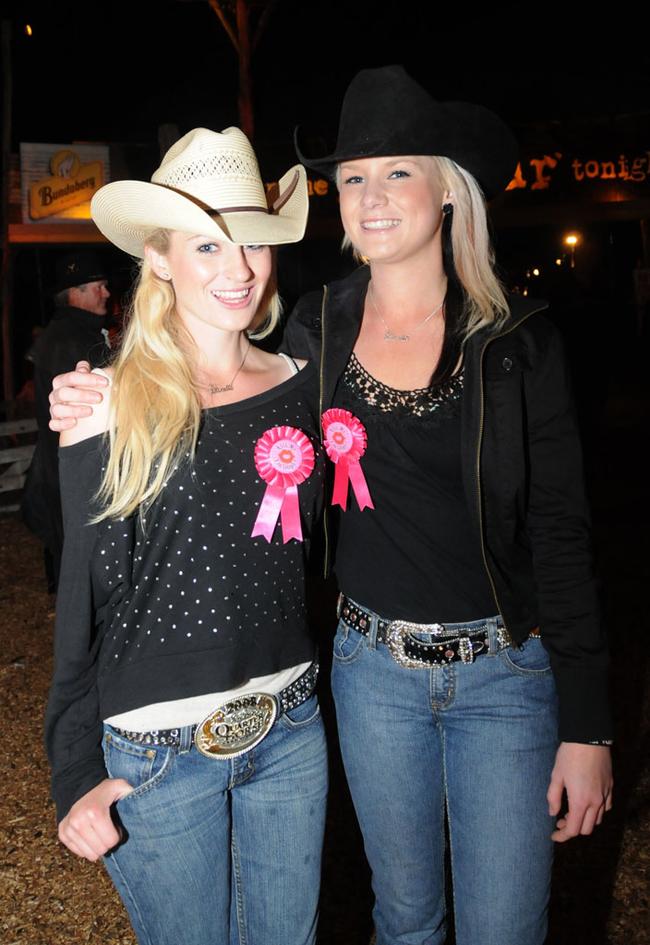 Nikki Scott and Chloe Doolan. Picture: Craig Warhurst