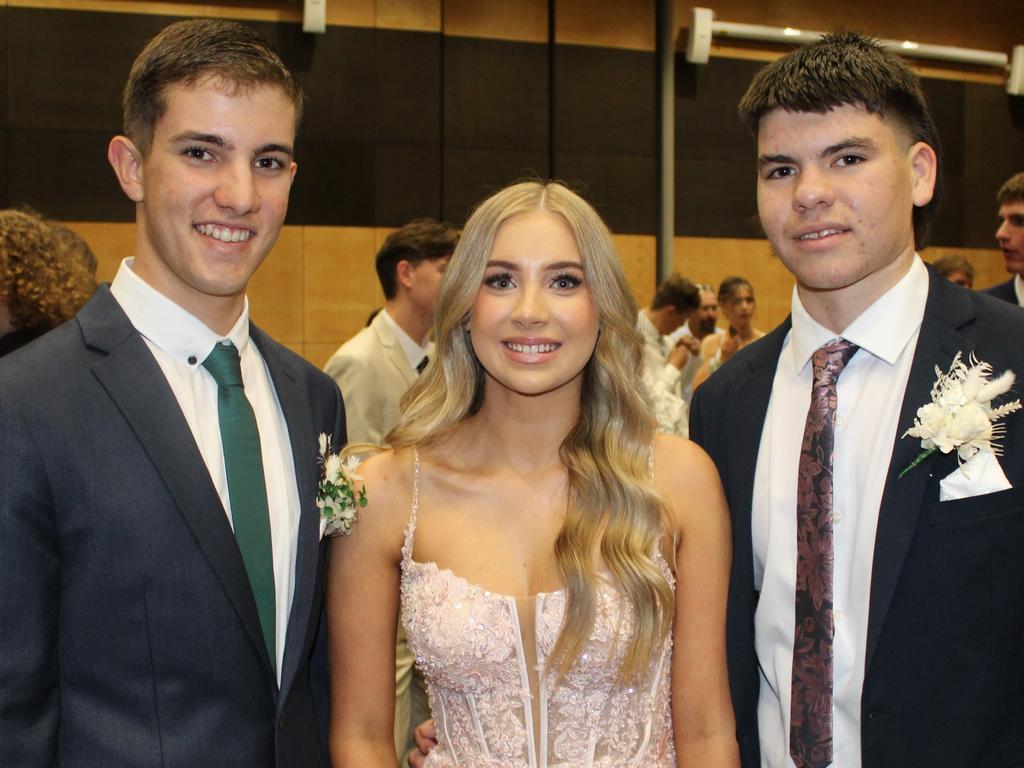 Holy Spirit College Year 12 formal gallery | The Courier Mail