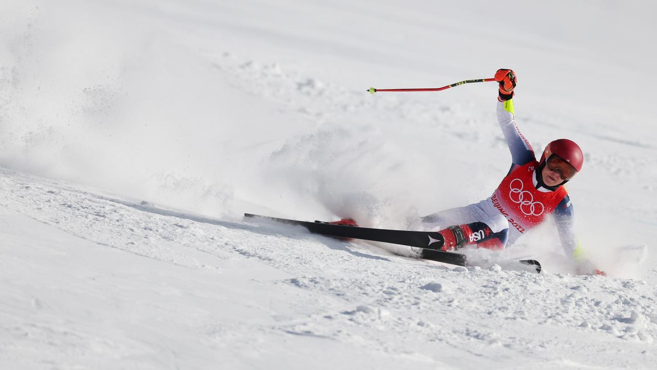 Mikaela Shiffrin crashes. (Photo by Tom Pennington/Getty Images)