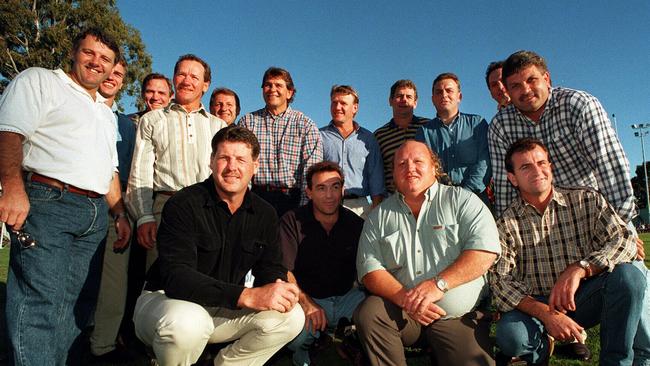 Wynnum Manly's 1982 rugby league premiership team at Kougari Oval in 1997. Picture: Grainger/Laffan