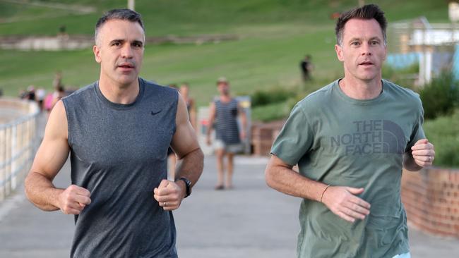 South Australian Premier Peter Malinauskas, left, and his NSW counterpart Chris Minns at Bondi Beach in Sydney’s east in 2023. Picture: NewsWire / Damian Shaw