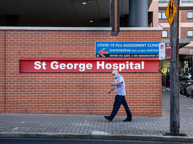 Nursing student Nera Thiab was sent home from St George Hospital. Picture: NCA NewsWire / Flavio Brancaleone