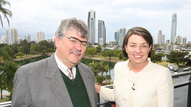 Then-Gold Coast Bulletin editor-in-chief Bob Gordon and Premier Anna Bligh.