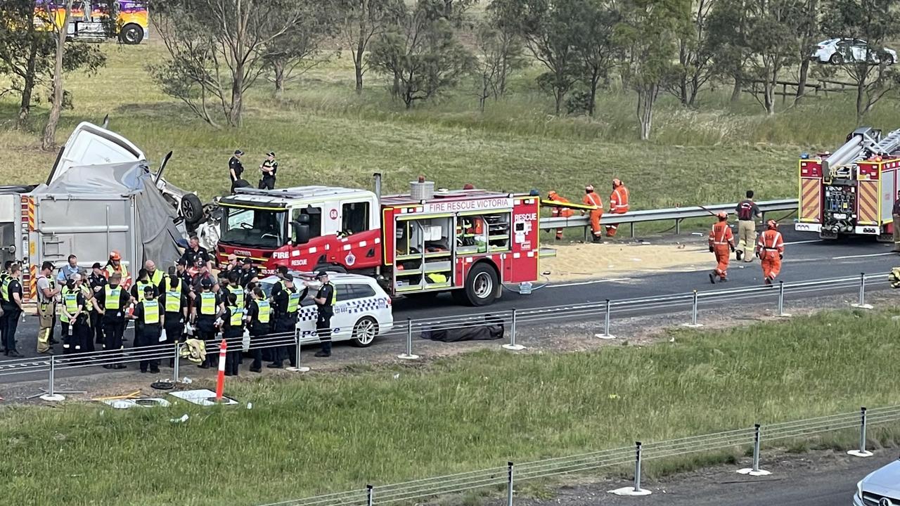 calder-freeway-traffic-one-dead-three-in-critical-condition-after