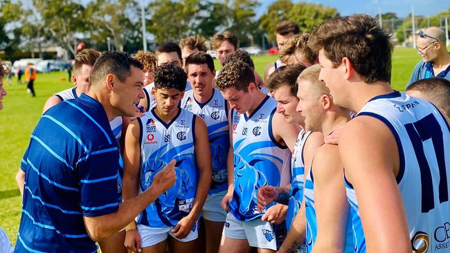 Glenunga coach Nathan Grima addresses his players. Picture: Max Stapleton