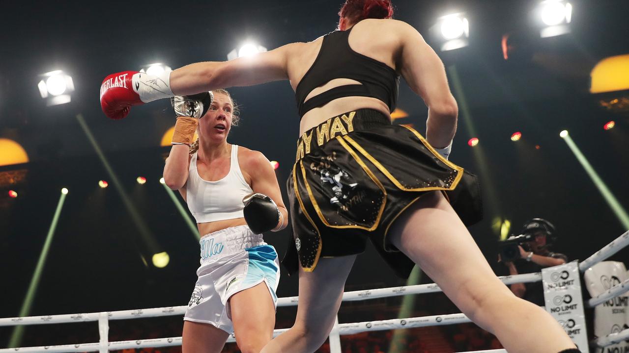 Ella Boot, trained by Johnny Lewis, competes in her bout against Zoe Putorak at Newcastle Entertainment Centre on October 8, 2022 in Newcastle, Australia. Picture: Peter Lorimer/Getty Images