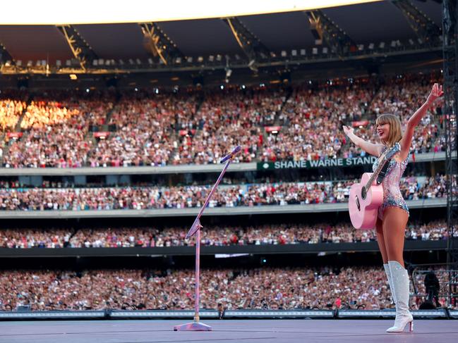 Swift rocked the MCG